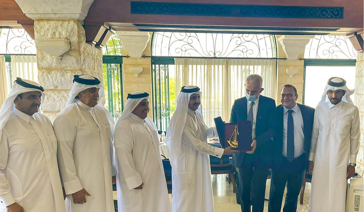 Qatar Holds Meeting with Maldives Delegation